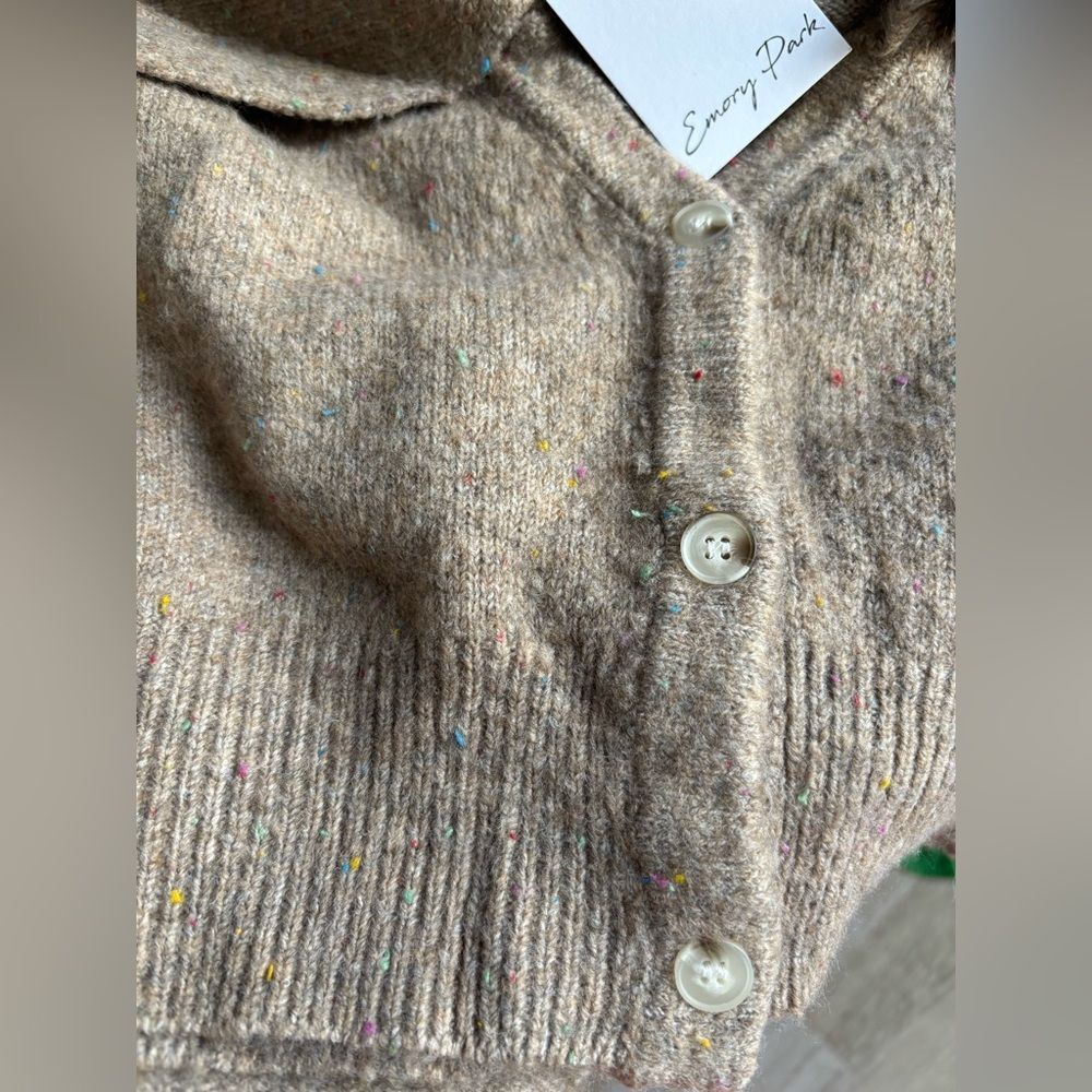 NWT Large Emory Park Wide Collar Cropped Cardigan Dark Oat Neutral 90's Inspired - Picture 5 of 11